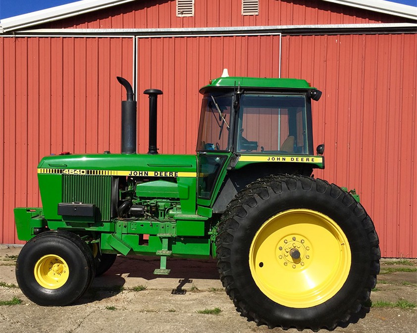 JOHN DEERE 4640